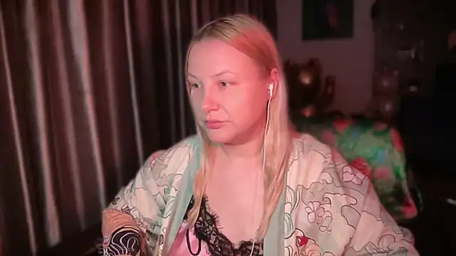 BikiHellena online show from July 15, 11:32 pm