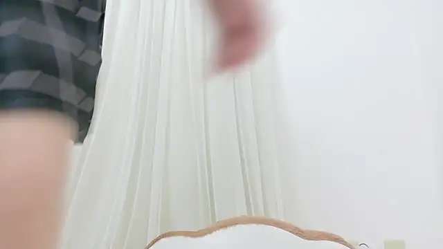 Snapshot of _Mia_land_ chatting on October 17, 1:25 pm  Mia land  online show from October 17, 1:25 pm