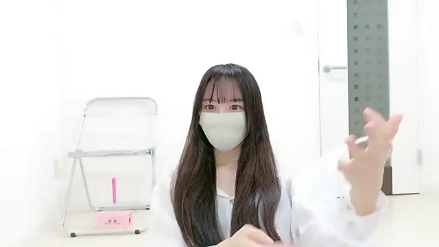  Mia land  online show from December 1, 1:27 pm