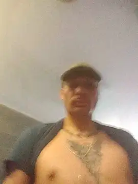 Snapshot of alexzCL chatting on July 10, 11:07 pm alexzCL online show from July 10, 11:07 pm