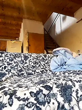 Snapshot of ObeyLust chatting on October 22, 5:34 pm ObeyLust online show from October 22, 5:34 pm