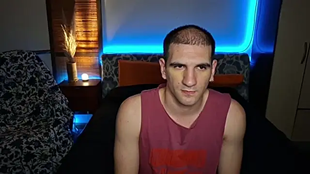 Snapshot of ObeyLust chatting on December 18, 2:50 am ObeyLust online show from December 18, 2:50 am