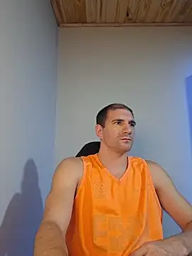 Snapshot of ObeyLust chatting on February 19, 11:56 pm ObeyLust online show from February 19, 11:56 pm