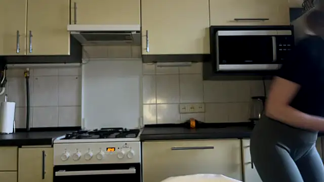 MartaLuna  online show from March 15, 1:17 pm