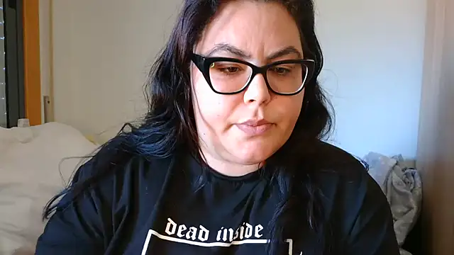 Snapshot of Eli_BBW chatting on September 15, 1:22 pm Eli BBW online show from September 15, 1:22 pm