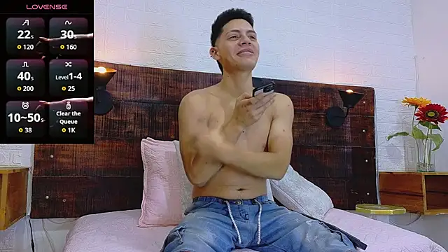 JhosuaVega online show from October 3, 1:35 am