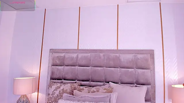 DakotaWangi online show from February 19, 3:13 am