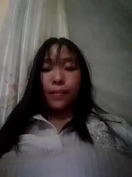 Snapshot of Phuoc_xx chatting on February 17, 1:24 am Phuoc xx online show from February 17, 1:24 am