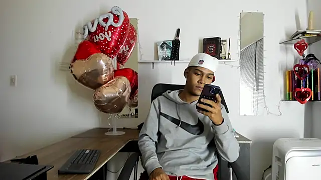 xxKamadevaxx online show from February 13, 12:45 pm