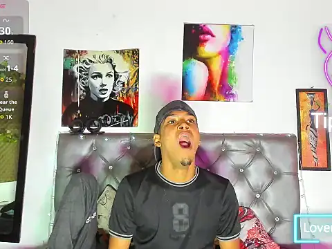 xxKamadevaxx online show from April 7, 12:38 pm