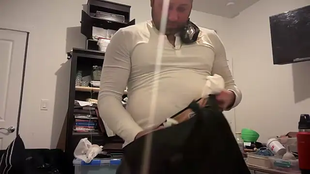 jasoncali305 online show from February 7, 6:39 am