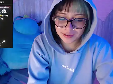 Snapshot of nicte_t_ chatting on September 23, 8:56 pm nicte t online show from September 23, 8:56 pm