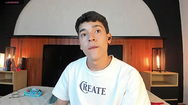 SandroVeyra online show from January 10, 11:12 am