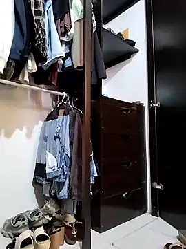 Dealex69 online show from March 7, 2:25 pm