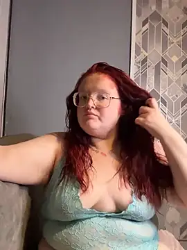 Snapshot of AmberBliss-X chatting on October 28, 7:38 pm AmberBliss-X online show from October 28, 7:38 pm