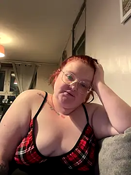 Snapshot of AmberBliss-X chatting on November 9, 10:41 pm AmberBliss-X online show from November 9, 10:41 pm