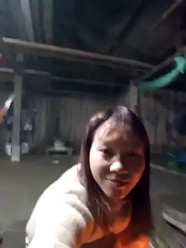 Snapshot of bonnie-00 chatting on February 1, 11:14 pm bonnie-00 online show from February 1, 11:14 pm