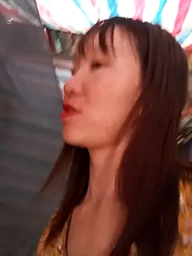 Snapshot of bonnie-00 chatting on March 2, 3:30 am bonnie-00 online show from March 2, 3:30 am