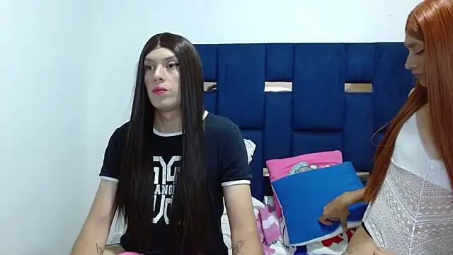 PinkLuna LolaBloom online show from March 13, 2:07 am