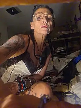 jasonee13 online show from June 26, 4:39 am