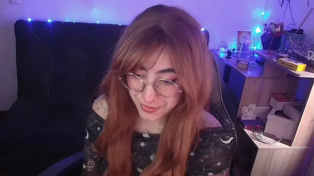 Miacatsito3 online show from March 27, 9:47 pm