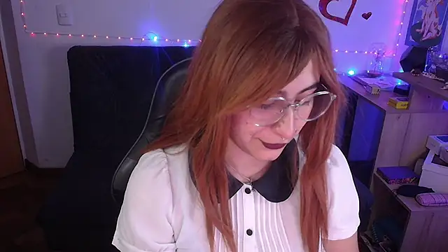 Miacatsito3 online show from June 2, 2:02 am