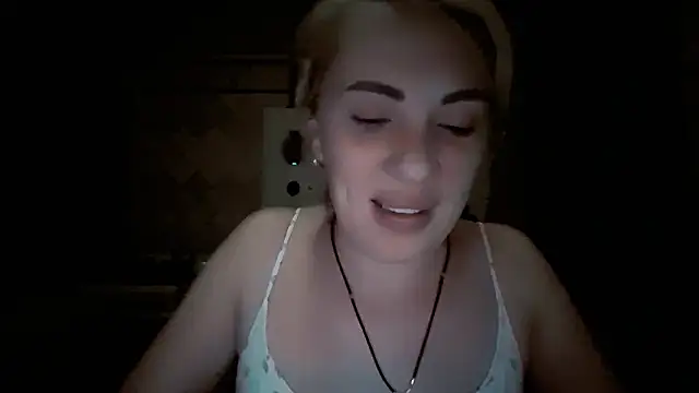 EmmaCat  online show from February 17, 5:52 pm