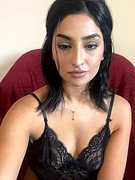 Snapshot of Mia_spicyy chatting on October 25, 10:23 am Mia spicyy online show from October 25, 10:23 am