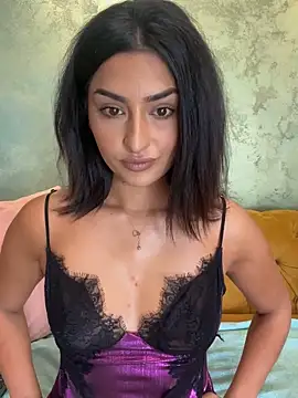 Snapshot of Mia_spicyy chatting on October 27, 9:46 am Mia spicyy online show from October 27, 9:46 am