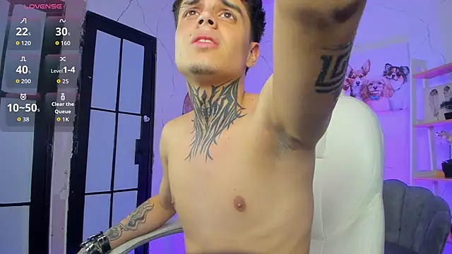 Declan-Fox online show from November 8, 4:34 am