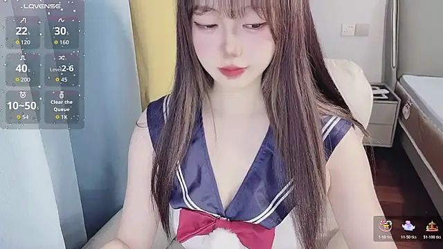 Snapshot of Lucky_Cici chatting on May 16, 9:13 pm Lucky Cici online show from May 16, 9:13 pm