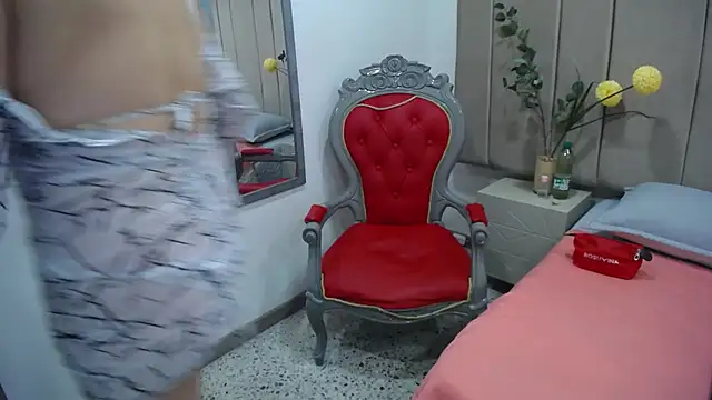 paultte online show from October 28, 2:42 pm