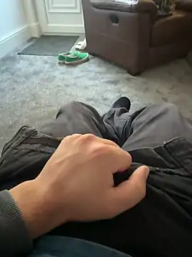 tdjw92 online show from October 12, 2:49 pm