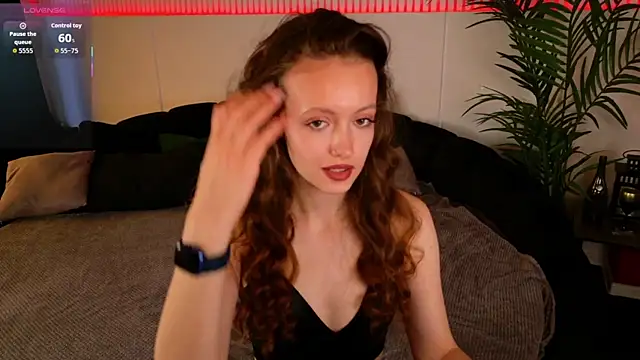 SallyPinkman online show from November 7, 10:26 am