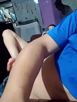 Cachorrinha2025 online show from January 7, 1:08 am