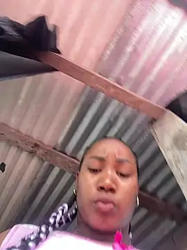 Snapshot of Karol_sexy23 chatting on February 15, 8:05 pm Karol sexy23 online show from February 15, 8:05 pm