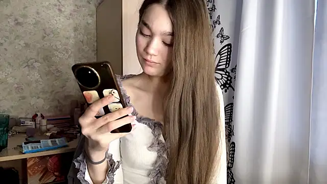 Cuteviola online show from February 17, 10:27 pm