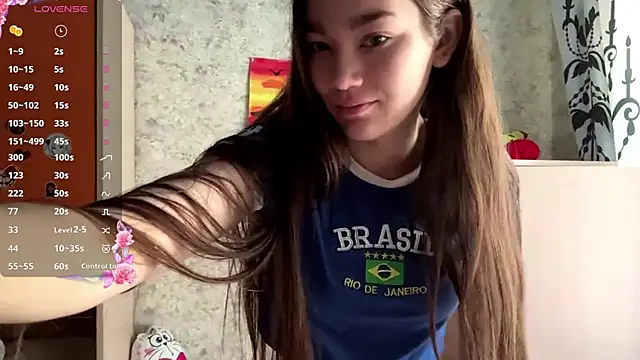 Cuteviola online show from May 29, 12:41 am