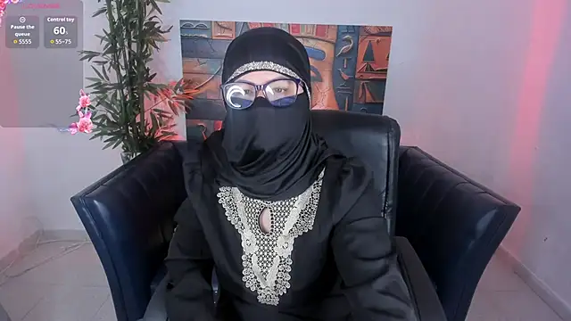 zahra isawii online show from October 8, 12:03 pm