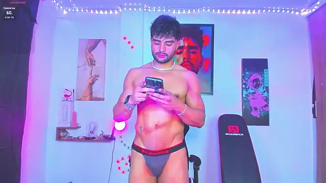 JordanRossie online show from October 16, 12:11 am