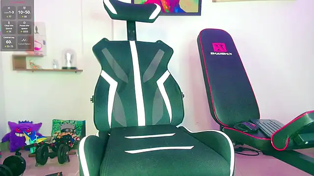 JordanRossie online show from February 6, 7:06 pm