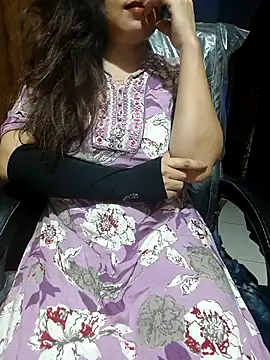 sassy aly007 online show from December 18, 4:57 pm