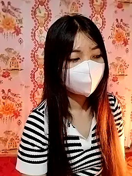 Snapshot of Damhan12 chatting on February 4, 1:44 am Damhan12 online show from February 4, 1:44 am