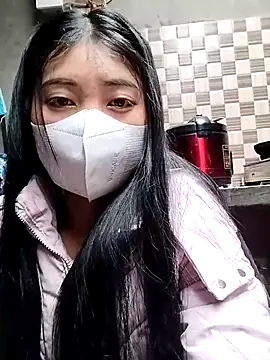 Snapshot of Damhan12 chatting on February 20, 7:54 am Damhan12 online show from February 20, 7:54 am