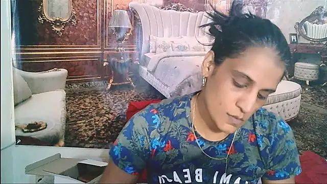 IndianSexcSmyle online show from January 8, 3:58 pm