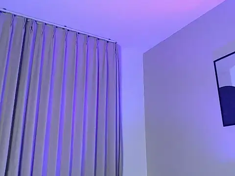 Snapshot of lilypeachxx chatting on June 14, 10:23 pm lilypeachxx online show from June 14, 10:23 pm
