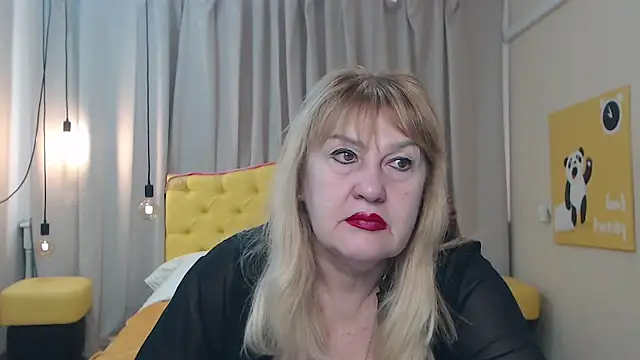 EmmaEllison online show from March 1, 7:21 am