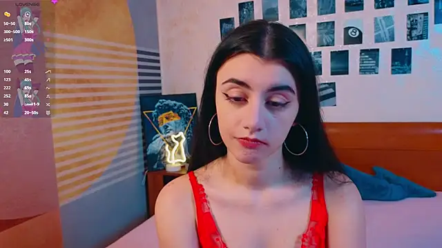 MelanieMooor online show from January 8, 7:49 pm