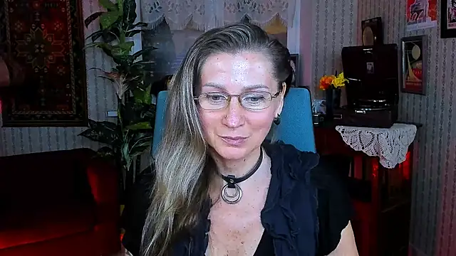 Snapshot of UmaSpace chatting on September 14, 1:10 pm UmaSpace online show from September 14, 1:10 pm