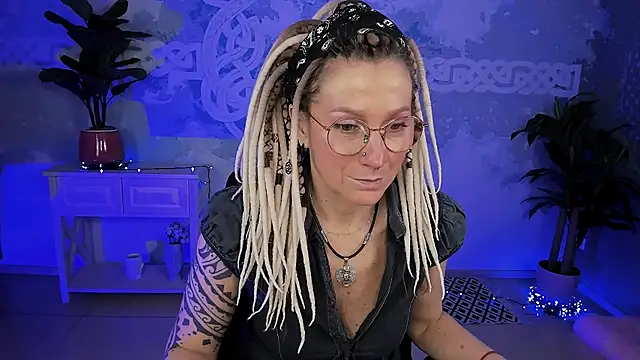 UmaSpace online show from April 11, 5:23 am